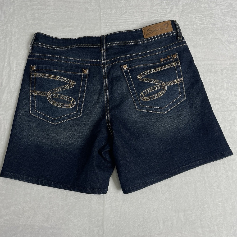 Seven7 Jean Shorts Size 12 Dark Denim Mid Length Embellished Pocket Casual - Picture 2 of 11